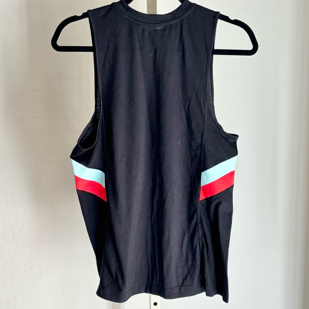 Nike Dri-FIT Women's Colour-Block Stripe Training Tank, Black, Medium - Picture 4 of 9